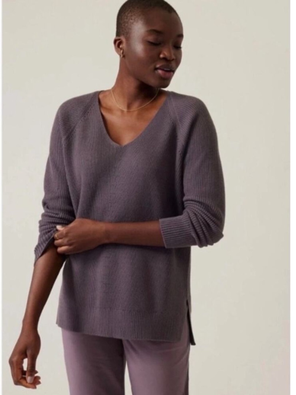 Athleta Sweater Hanover V-Neck Merino Wool Dusk Violet Purple Large